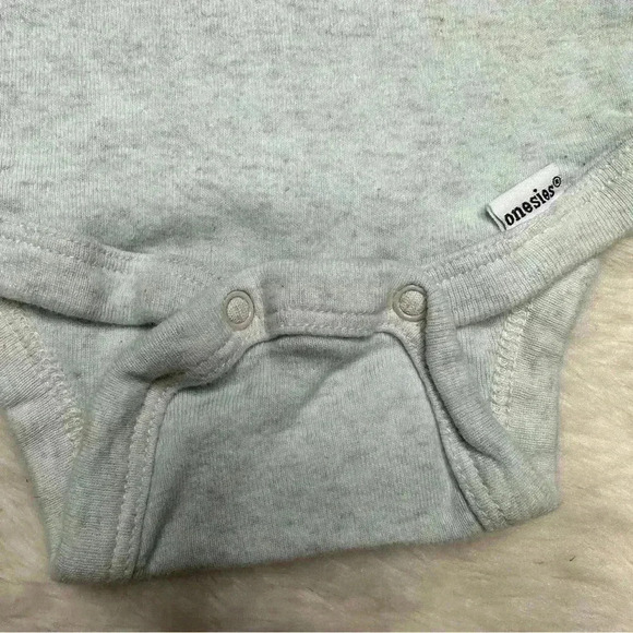 Gerber Onesie Diaper Shirt  Grey Camping Animals Tent Size Newborn - Picture 9 of 16